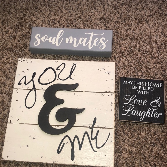 Other - Lot of 3 Love Decor